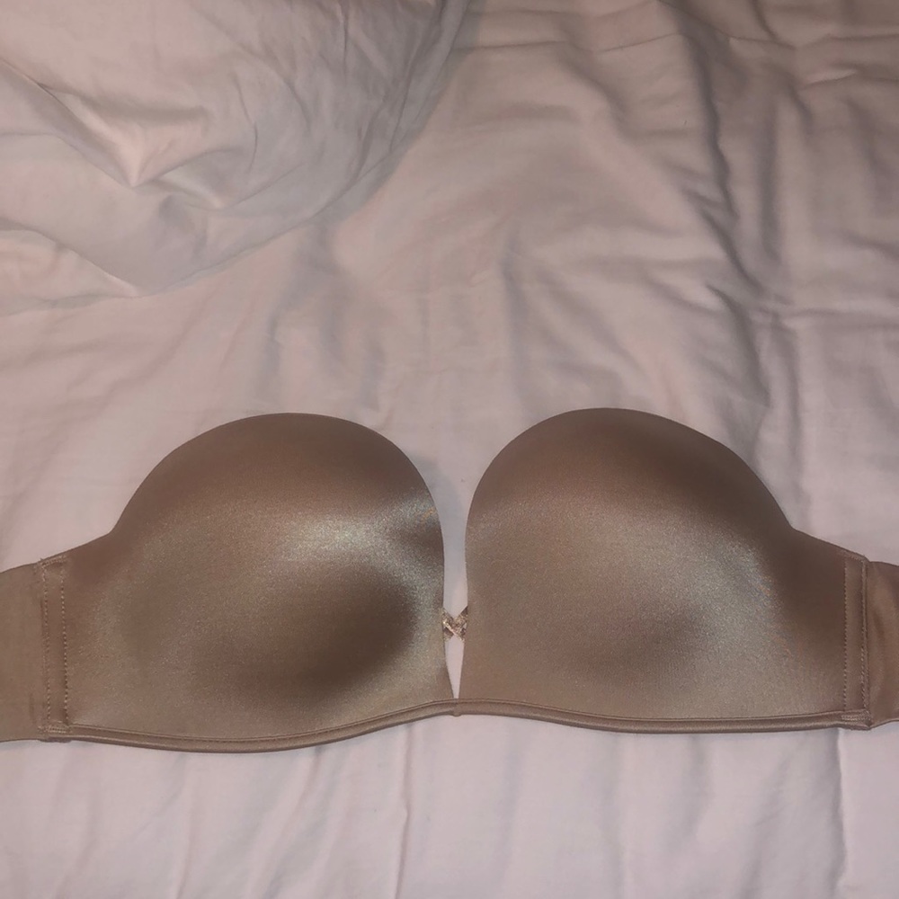Victorias Secret bombshell bra NWOT